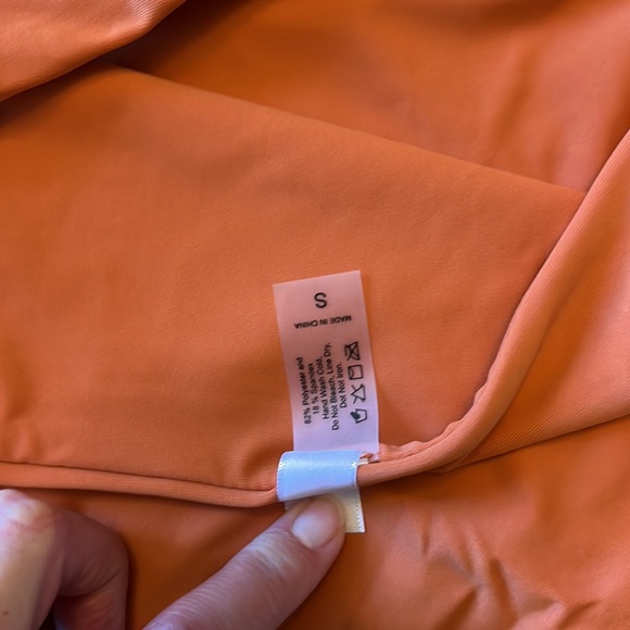 Pink lily bathing suit - Picture 8 of 10